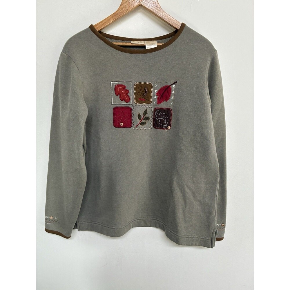 Bobbie Brooks Grey Embroidered Sweatshirt Fleece Size Large Women’s - Picture 1 of 9